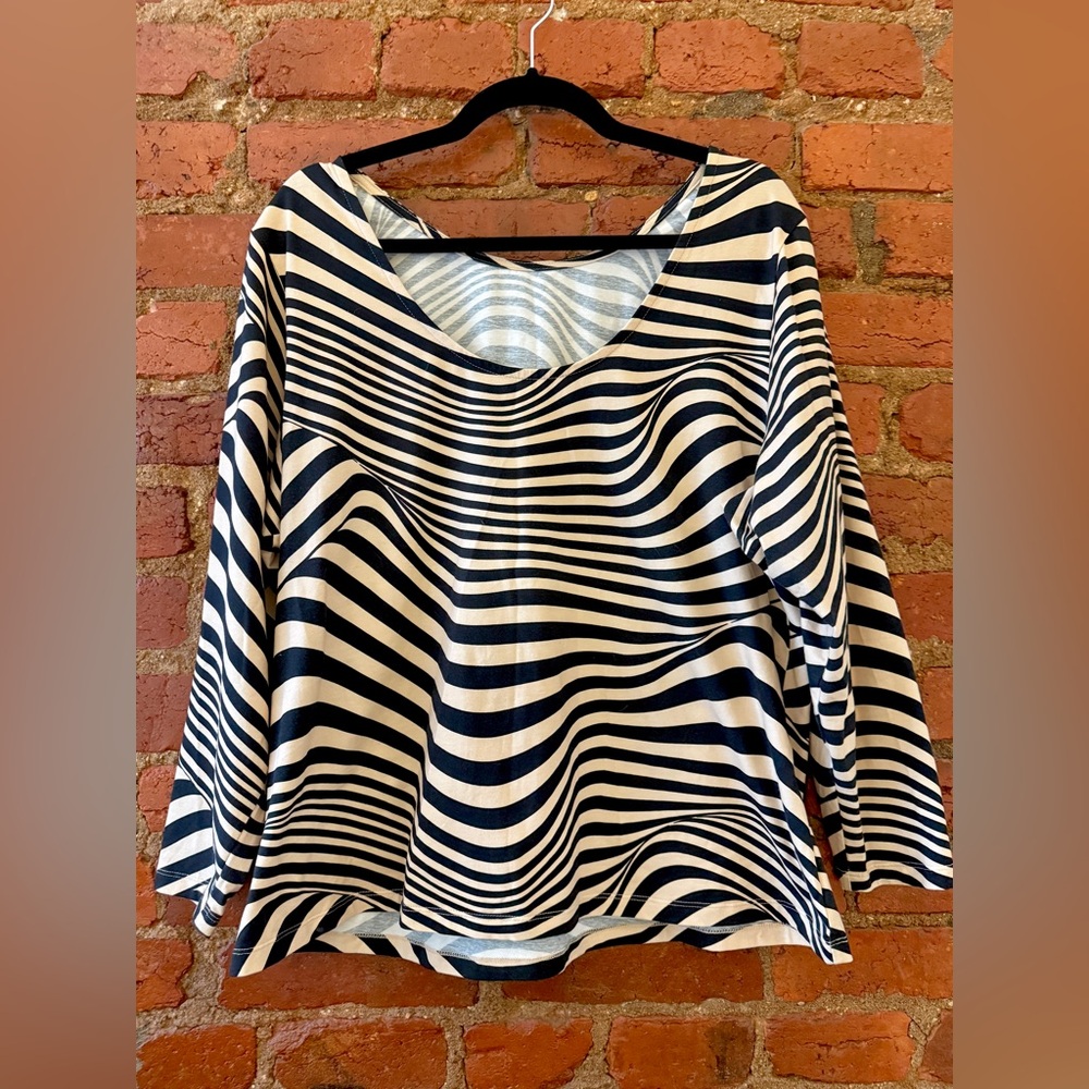 Wray Swirl Print Christa Tee